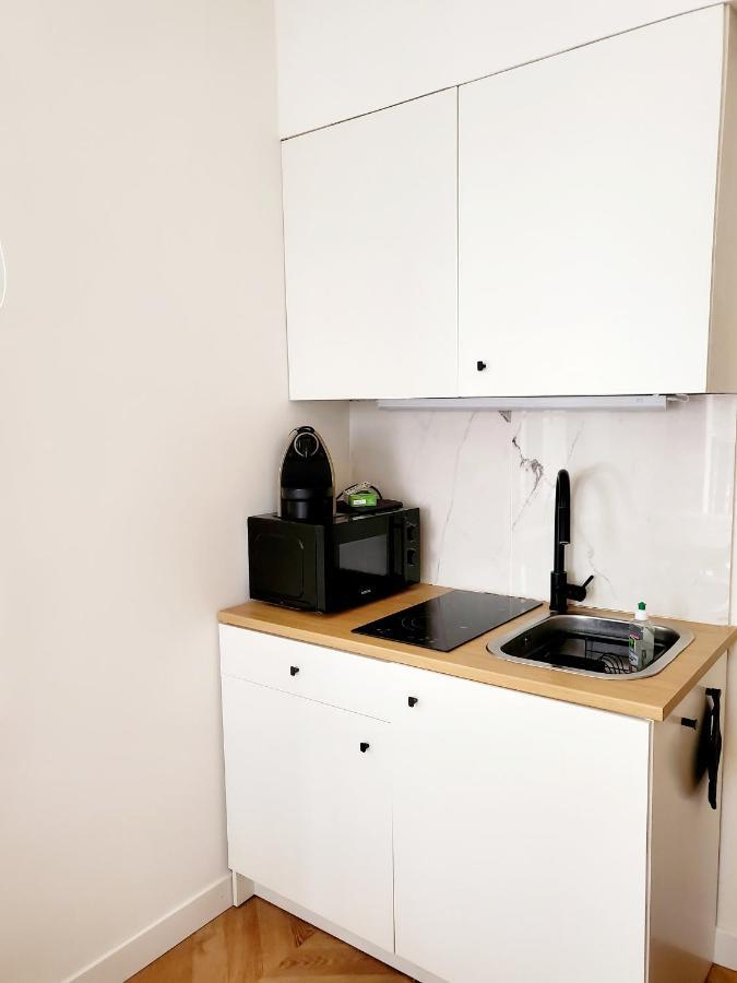 Studio Jeannette Avec Balcon Et Juste A 130 Metres Plage ! Plein Centre ! Wifi - Draps Serviettes Inclus ! Трувиль-сюр-Мер Экстерьер фото